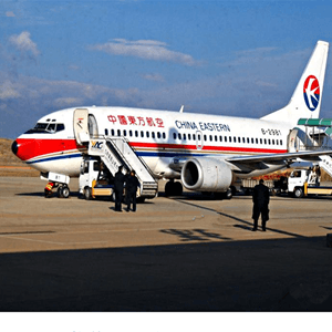 天津滨海机场空运航空快运业稳步发展的原因是什么？